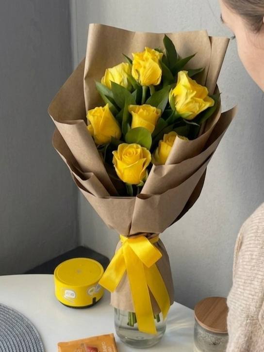 Моно-букет из желтых роз